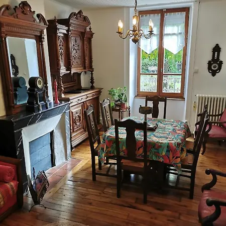 Maison De Bourg Dans Le Cantal Dom wakacyjny